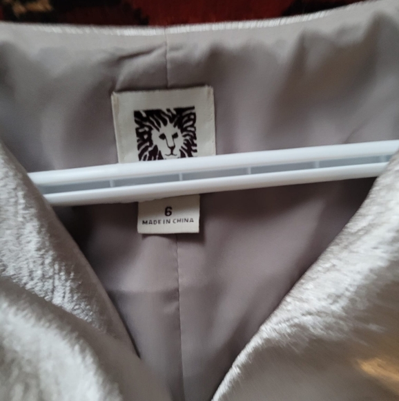 Gorgeous Anne Klein Silky Dress - Picture 2 of 2